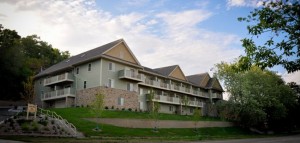 Waukesha Ridge View Apartments exterior